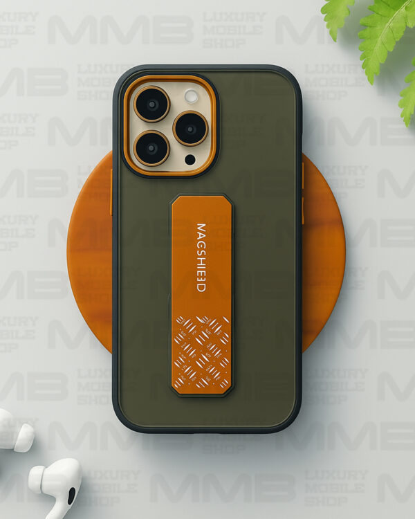 iPhone 16 Pro Max back cover with black sides
