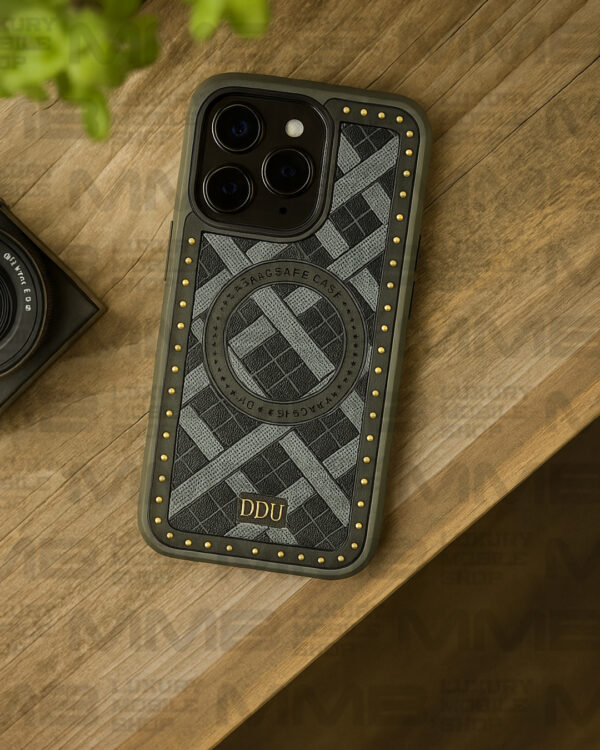 DDU TagSafe Armor Series Green Mobile Back Cover for iPhone 16 Pro Max