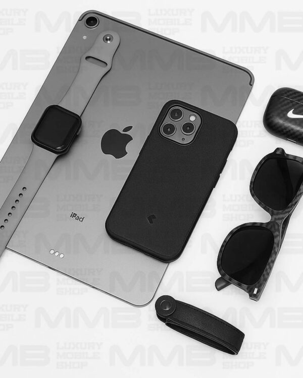 Minimal Black Matte Case for iPhone 16 Pro Max – Ultra Slim
